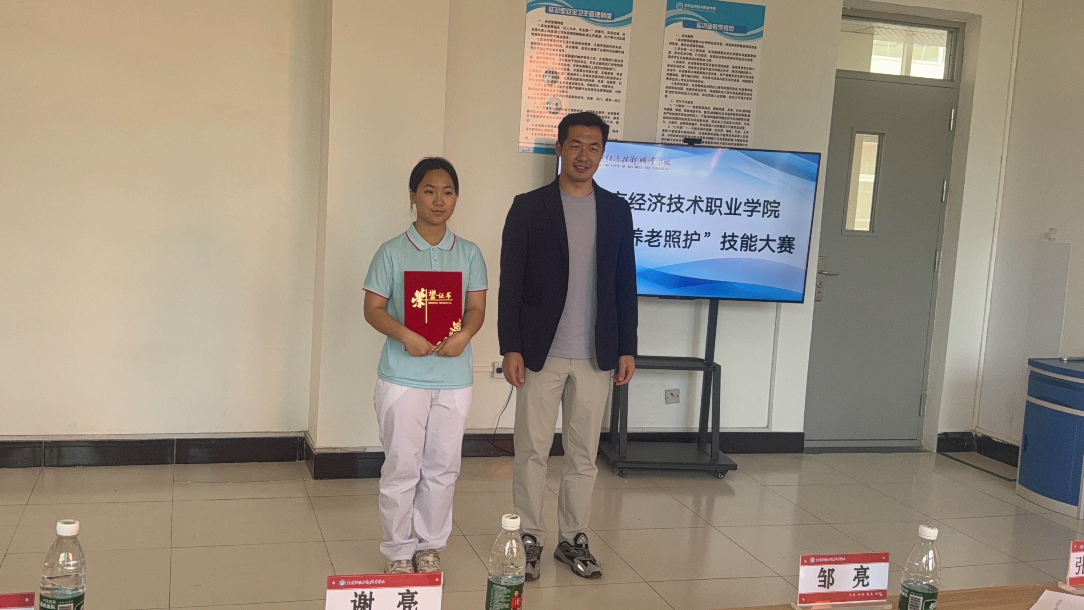 2574a85fce8f55ac03c02e1b1c01139.jpg 2574a85fce8f55ac03c02e1b1c01139.jpg