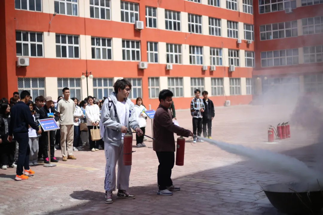 beat365中文官方网站开展消防应急疏散演练活动